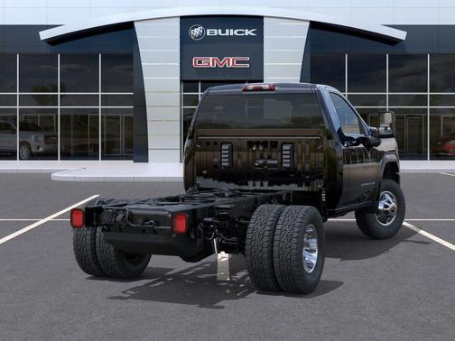 Onyx Black 2026 GMC Sierra 3500 SLE