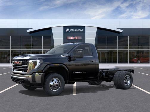 Onyx Black 2026 GMC Sierra 3500 SLE