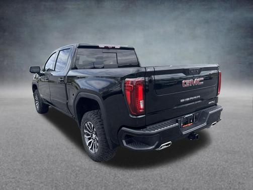 Onyx Black 2023 GMC Sierra 1500 AT4