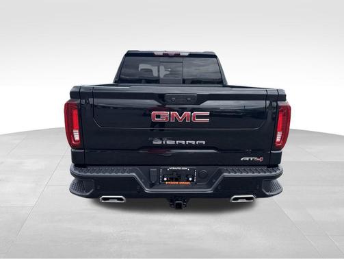 Onyx Black 2023 GMC Sierra 1500 AT4