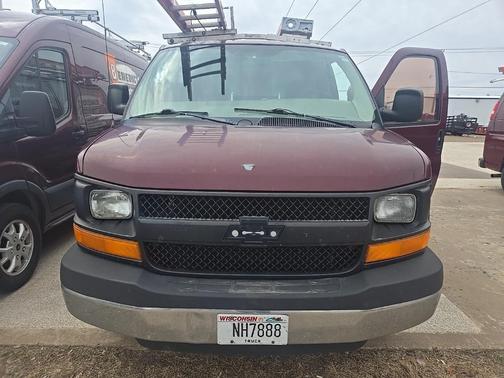 2004 Chevrolet Express 2500 Base