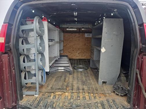 2004 Chevrolet Express 2500 Base