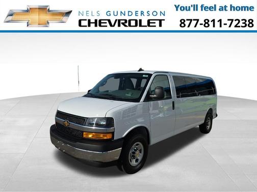 2025 Chevrolet Express 3500 LT