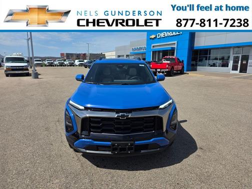 Reef Blue Metallic 2026 Chevrolet Equinox ACTIV