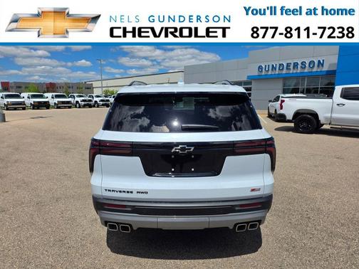 Polar White 2026 Chevrolet Traverse Z71