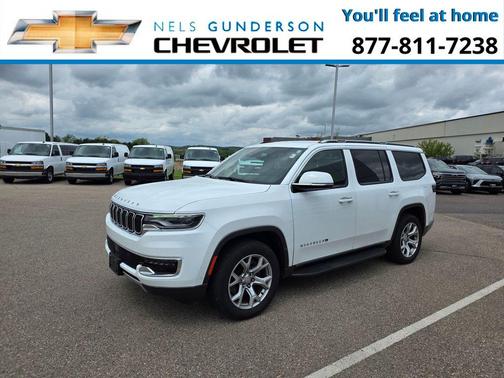 Bright White Clearcoat 2022 Jeep Wagoneer Series II