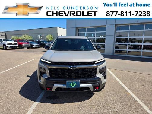 Sandstone Gray 2026 Chevrolet Traverse Z71