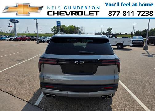 Sterling Gray Metallic 2025 Chevrolet Traverse LT