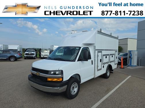 Summit White 2025 Chevrolet Express 3500 Work Van