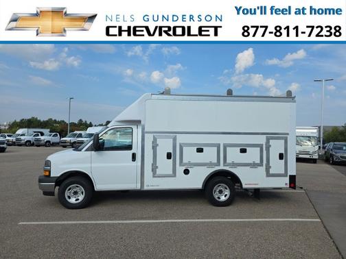 Summit White 2025 Chevrolet Express 3500 Work Van
