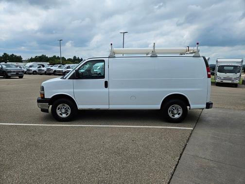 2017 Chevrolet Express 3500 Work Van