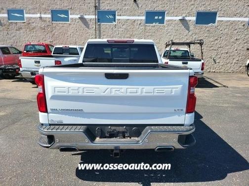 Photo 5 of 9 of 2019 Chevrolet Silverado 1500 LTZ