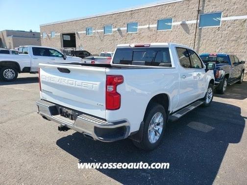 Photo 4 of 9 of 2019 Chevrolet Silverado 1500 LTZ