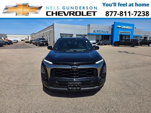 Mosaic Black Metallic 2025 Chevrolet Equinox ACTIV