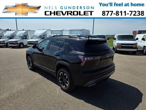 Mosaic Black Metallic 2025 Chevrolet Equinox ACTIV