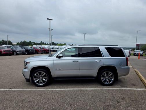 Silver Ice Metallic 2017 Chevrolet Tahoe LT