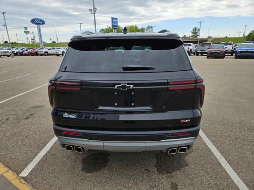 2025 Chevrolet Traverse Z71