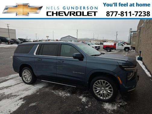 2025 Chevrolet Suburban LS