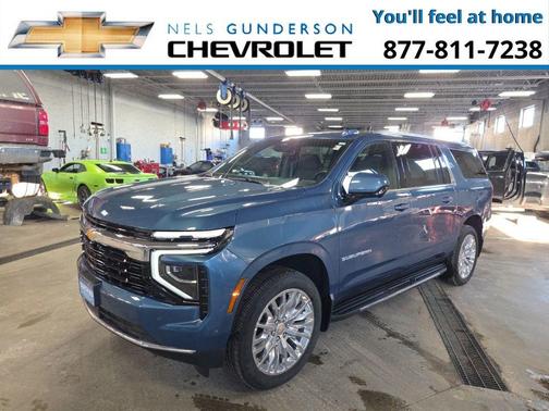 2025 Chevrolet Suburban LS