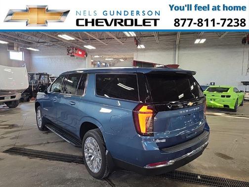 2025 Chevrolet Suburban LS