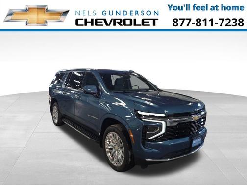 2025 Chevrolet Suburban LS