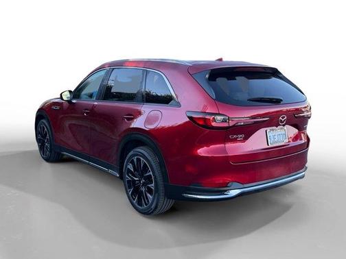 2024 Mazda CX-90 PHEV Premium Plus