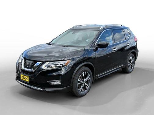 Magnetic Black 2017 Nissan Rogue SL