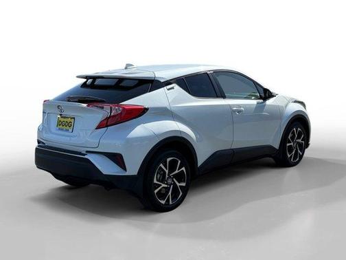 2020 Toyota C-HR XLE