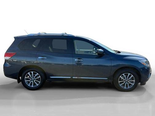2015 Nissan Pathfinder SL