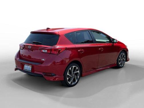 2016 Scion iM Base