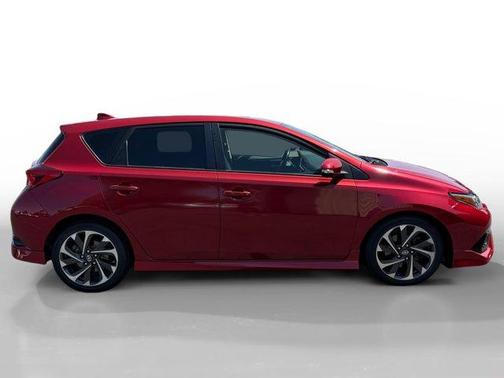 2016 Scion iM Base