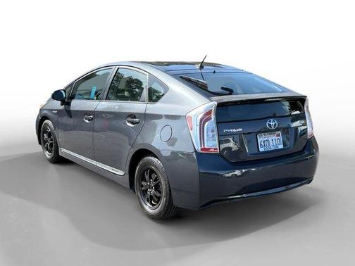 Winter Gray Metallic 2012 Toyota Prius Three