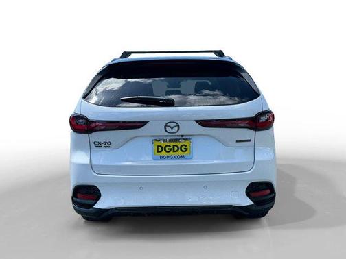 Rhodium White Premium 2026 Mazda CX-70 SCP