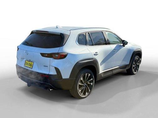 2026 Mazda CX-50 Premium Plus