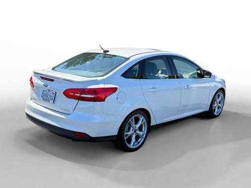 White Platinum Clearcoat Metallic 2015 Ford Focus Titanium
