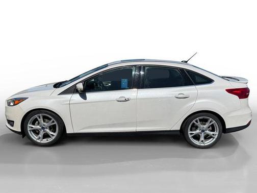 White Platinum Clearcoat Metallic 2015 Ford Focus Titanium