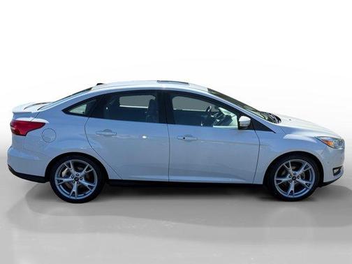 White Platinum Clearcoat Metallic 2015 Ford Focus Titanium