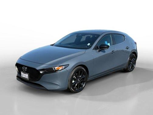 2025 Mazda Mazda3 Carbon Edition