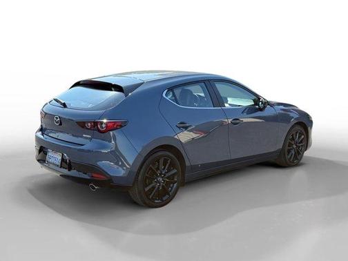 2025 Mazda Mazda3 Carbon Edition