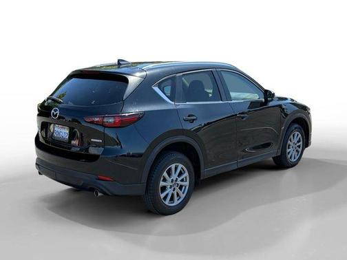 2022 Mazda CX-5 2.5 S Preferred Package