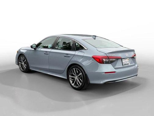 2022 Honda Civic Touring