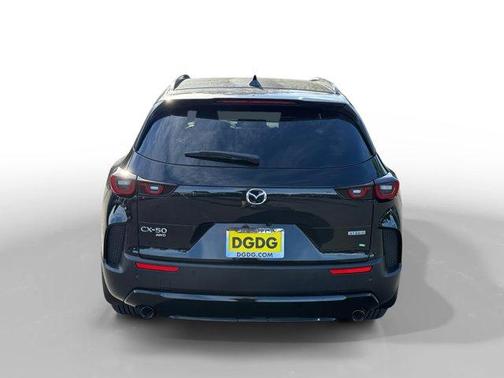 2026 Mazda CX-50 Premium