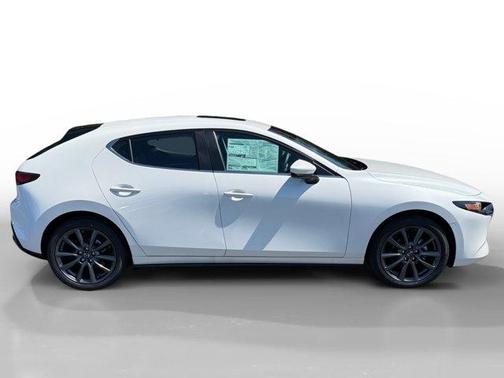 2025 Mazda Mazda3 FWD w/Preferred Package