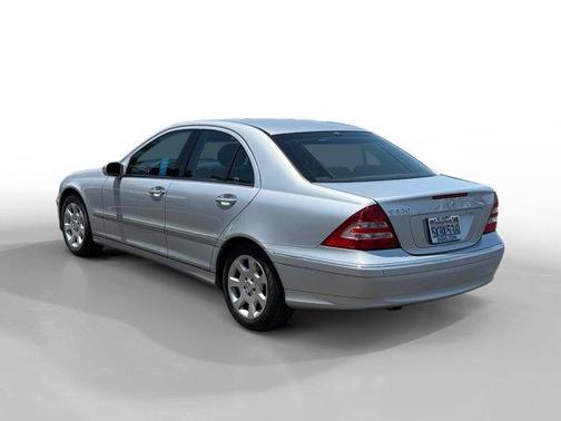 2005 Mercedes-Benz C-Class