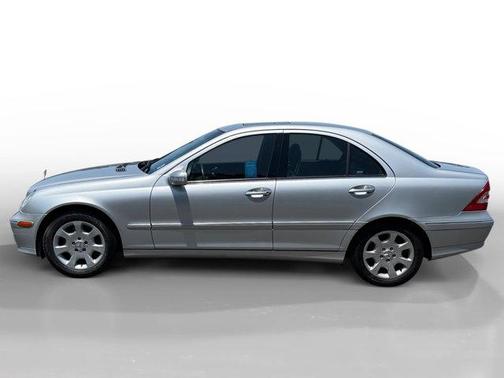 2005 Mercedes-Benz C-Class