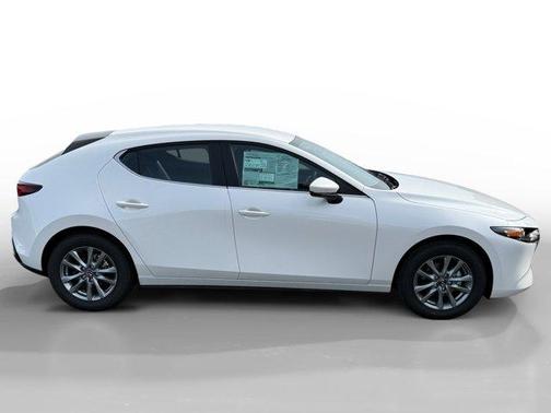 Snowflake White Pearl 2026 Mazda Mazda3 2.5 S