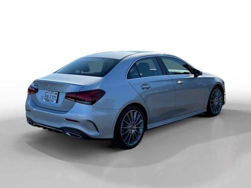 2022 Mercedes-Benz A-Class A 220