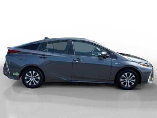 2022 Toyota Prius Prime XLE