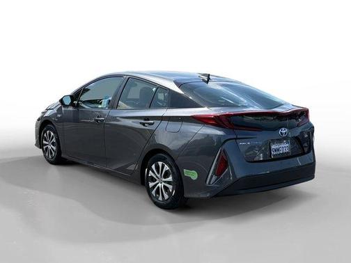 2022 Toyota Prius Prime XLE