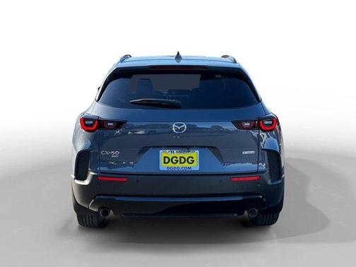 2026 Mazda CX-50 Premium